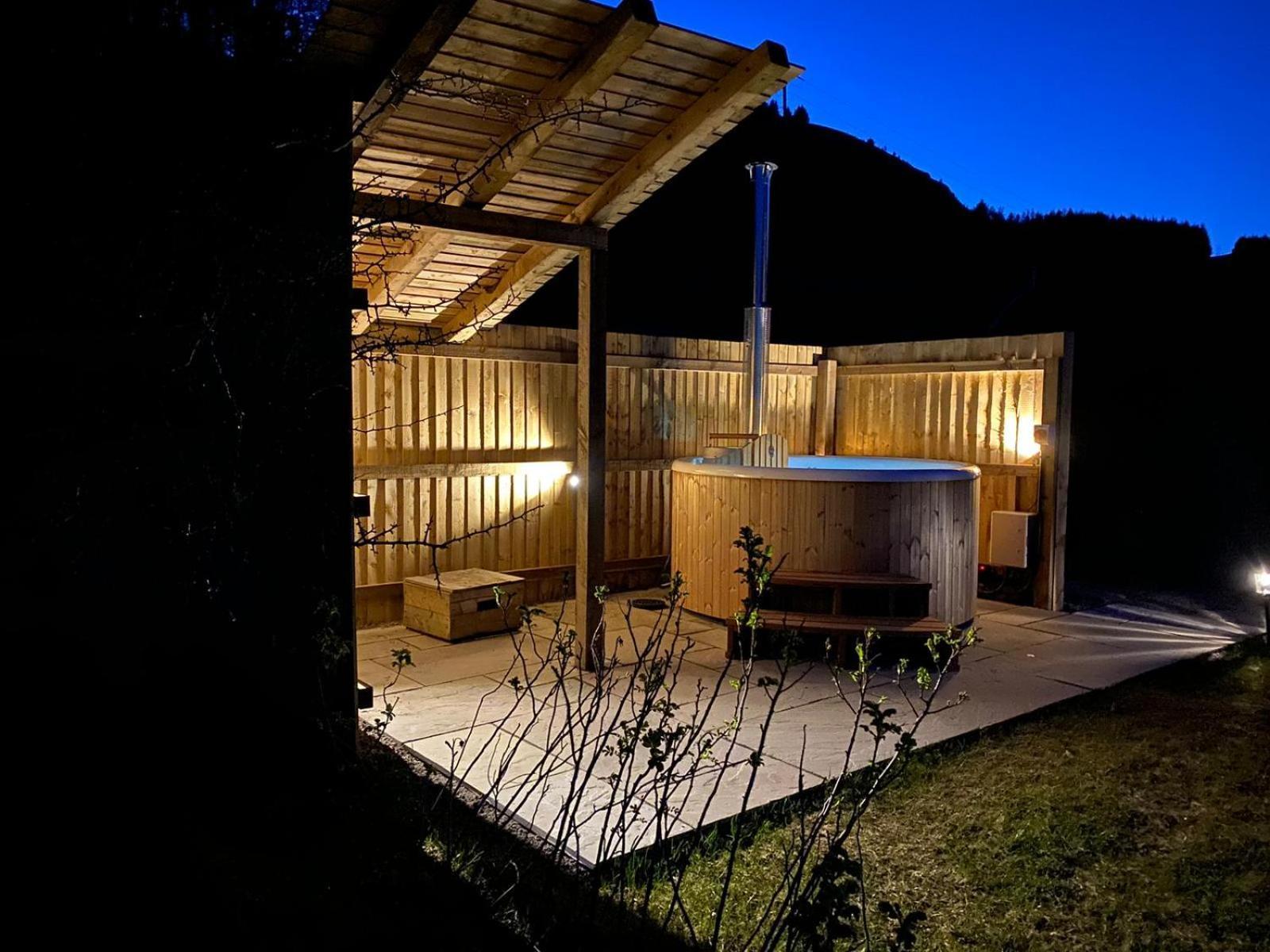 Fernhill Valley Farm Blaencwm Exterior photo